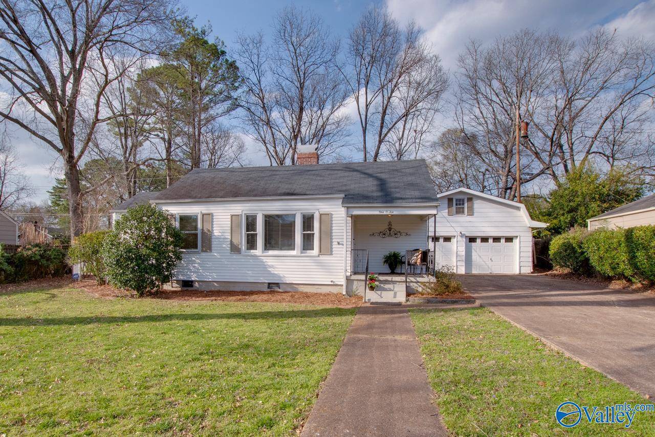 106 Surrey Road SW, Huntsville, AL 35801