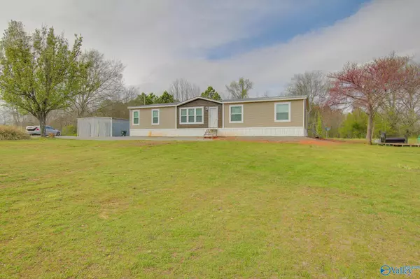 48 Hazel Street, Danville, AL 35619