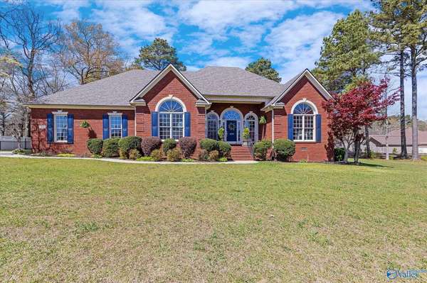 109 Moon View Drive,  Toney,  AL 35773