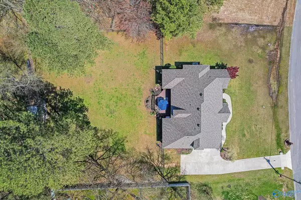 Toney, AL 35773,109 Moon View Drive