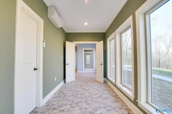 Paint Rock, AL 35764,777 County Road 1