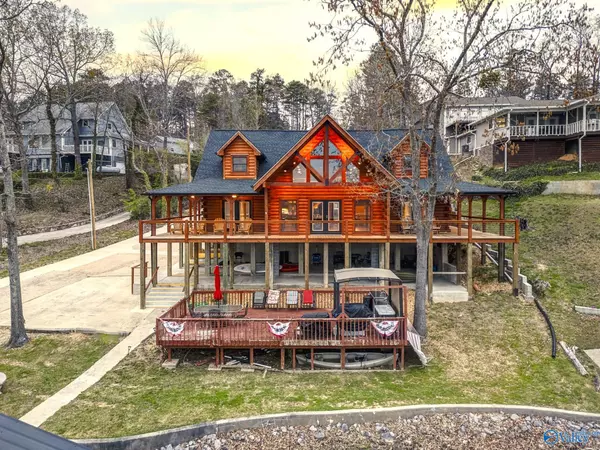 Cedar Bluff, AL 35959,570 County Road 662