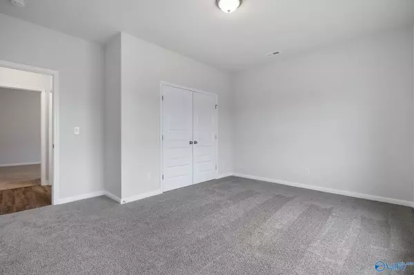 New Market, AL 35761,196 Saddle Street