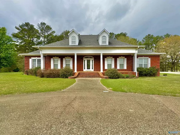 150 Morgan Drive, Hamilton, AL 35570