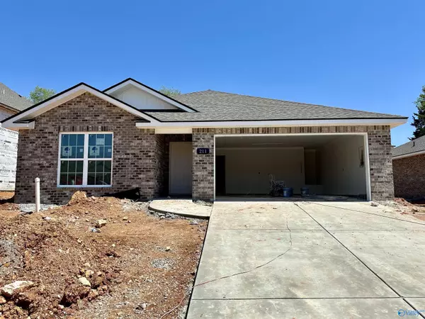 211 Sunny Springs Court, New Market, AL 35761