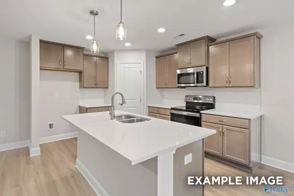 New Market, AL 35761,211 Sunny Springs Court