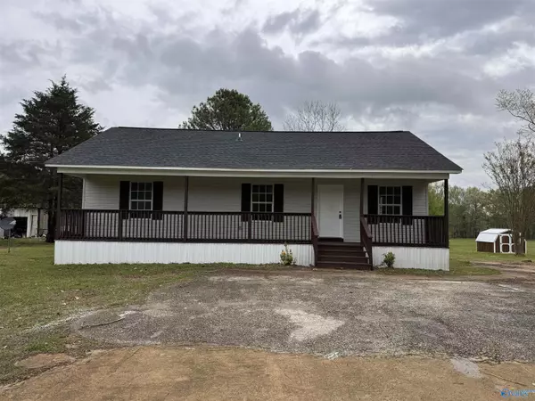 220 Jarmon Way, Leighton, AL 35646