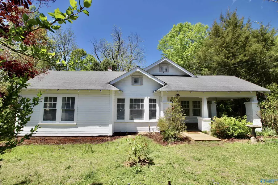 312 South River Street, Centre, AL 35960