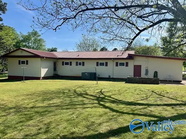 Hollywood, AL 35752,155 Tawasentha Circle