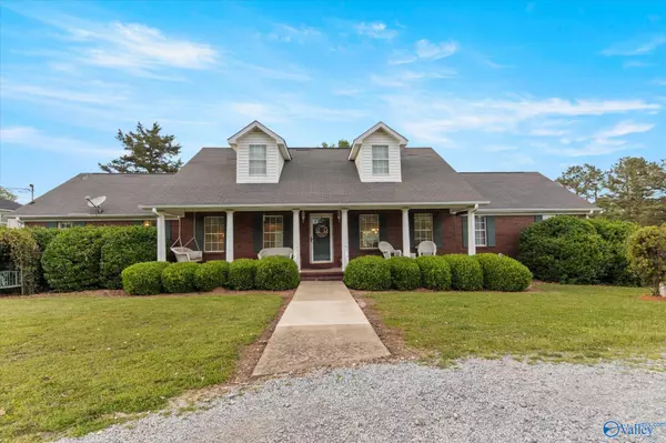 17281 Huntsville Brownsferry Road, Athens, AL 35611