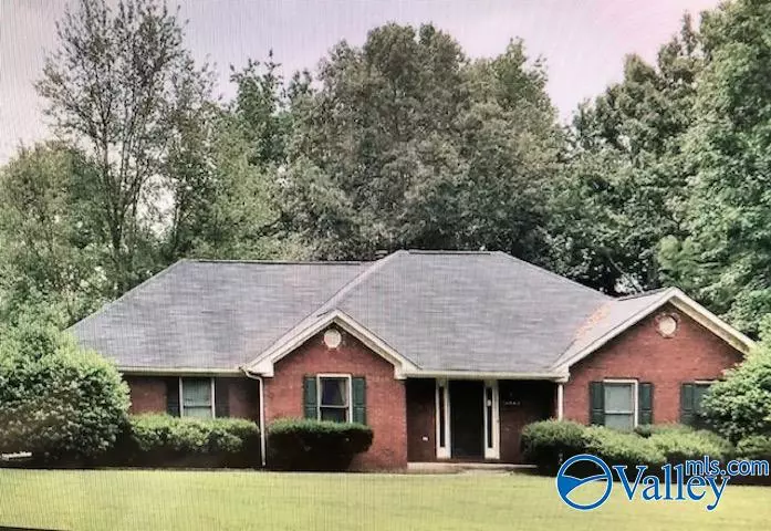 14648 Creek Lane, Athens, AL 35613