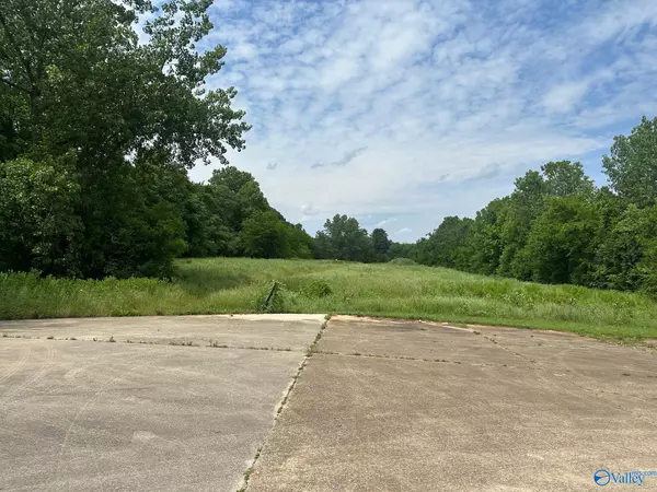 Huntsville, AL 35810,3.92 Acres Sparkman Drive