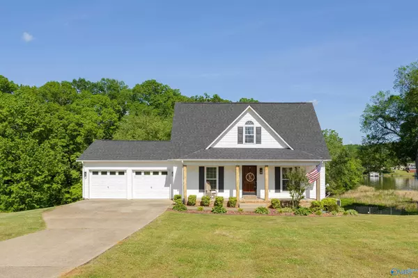 60 E Blue Heron Drive, Killen, AL 35645