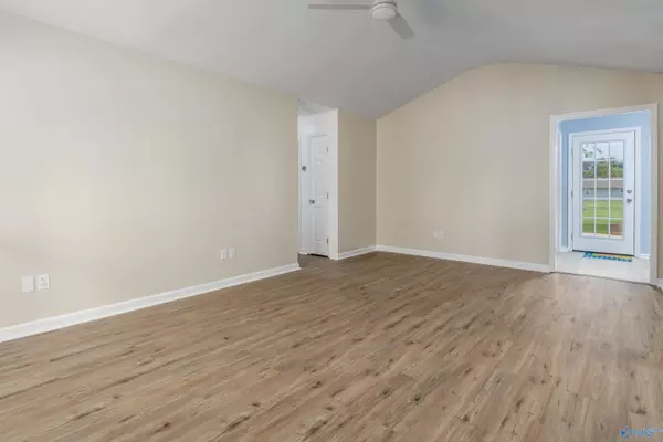 Toney, AL 35773,205 Comet Drive