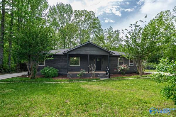 222 3rd Street, Gurley, AL 35748