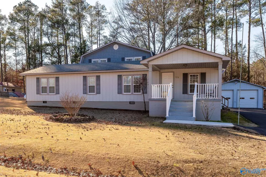 124 Lee Drive NW, New Hope, AL 35760