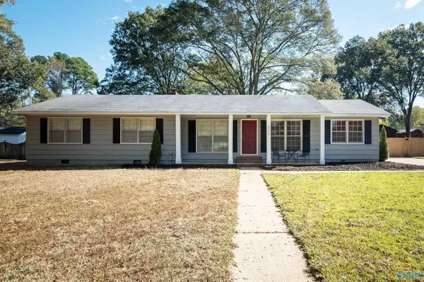 Decatur, AL 35601,1706 SE Summerlane