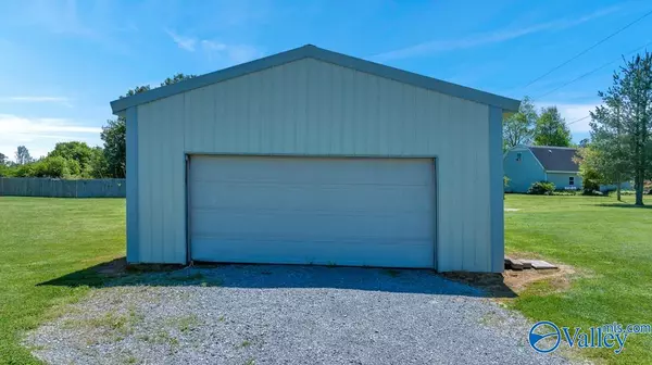 Flintville, TN 37335,9 Jeremy Lane