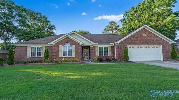 315 Wine Sap Circle,  Harvest,  AL 35749