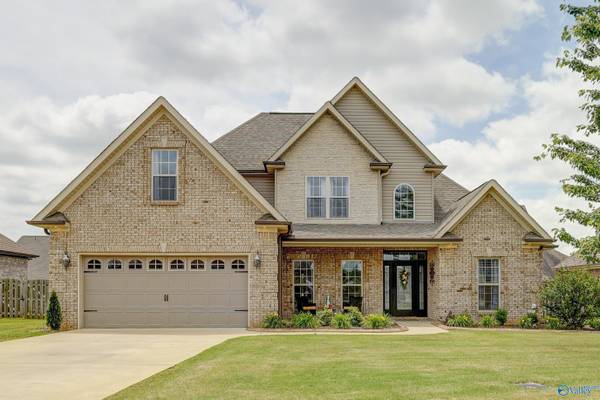 17092 Obsidian Circle, Athens, AL 35613