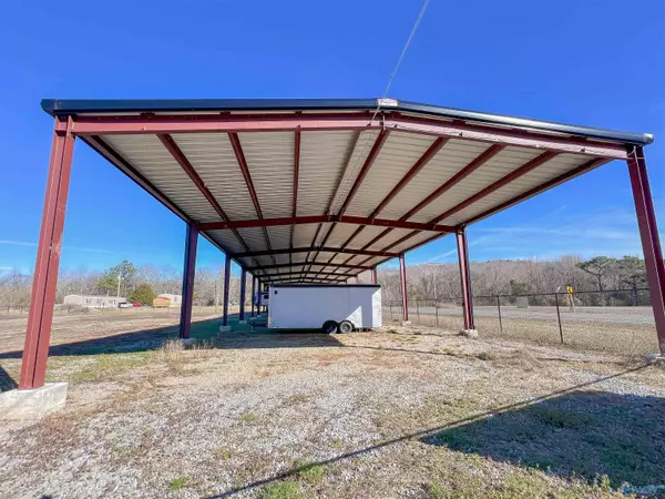 Langston, AL 35755,9699 County Road 67