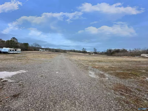 Langston, AL 35755,9699 County Road 67