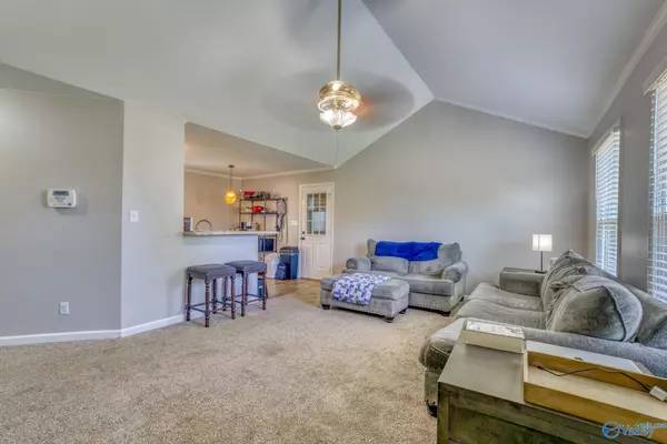 Muscle Shoals, AL 35661,313 W Washington Drive