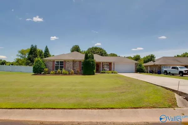 New Market, AL 35761,235 Misty Cove Court