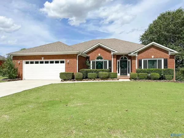 209 Andrea Kaye Court, Hazel Green, AL 35750