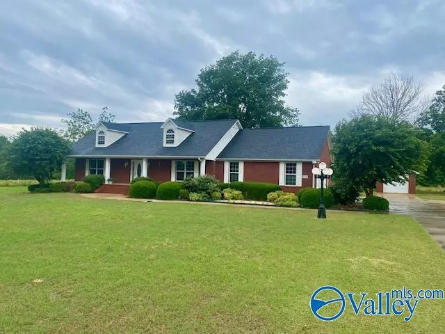 26399 Branch Road, Athens, AL 35613