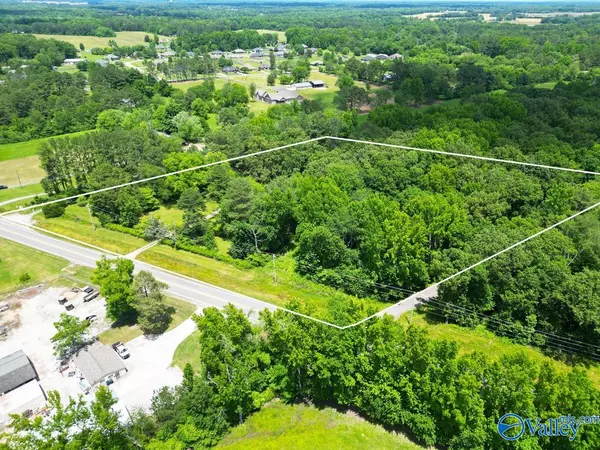 Toney, AL 35773,7774 Hwy 53 North