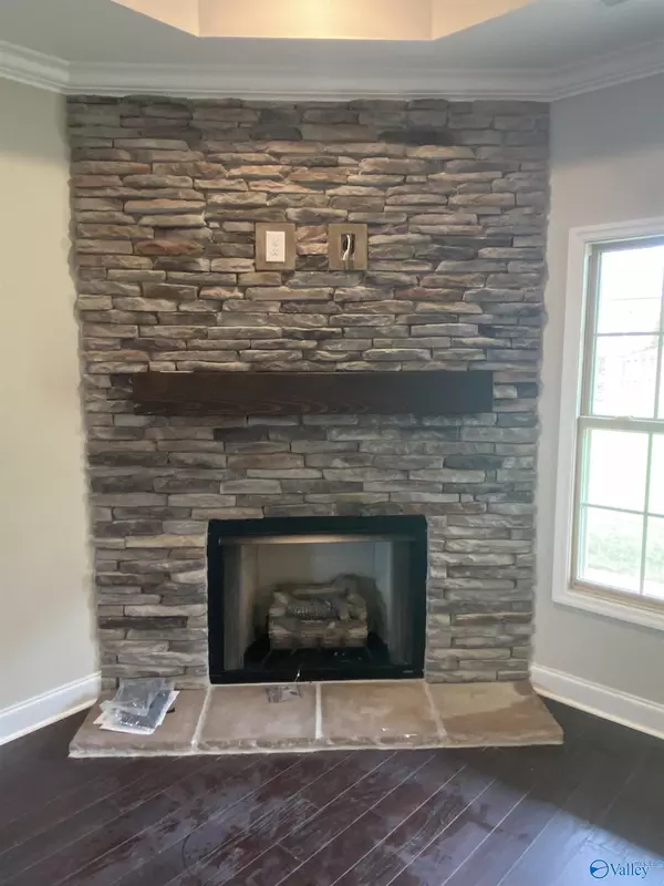 Athens, AL 35613,24795 Windward Drive
