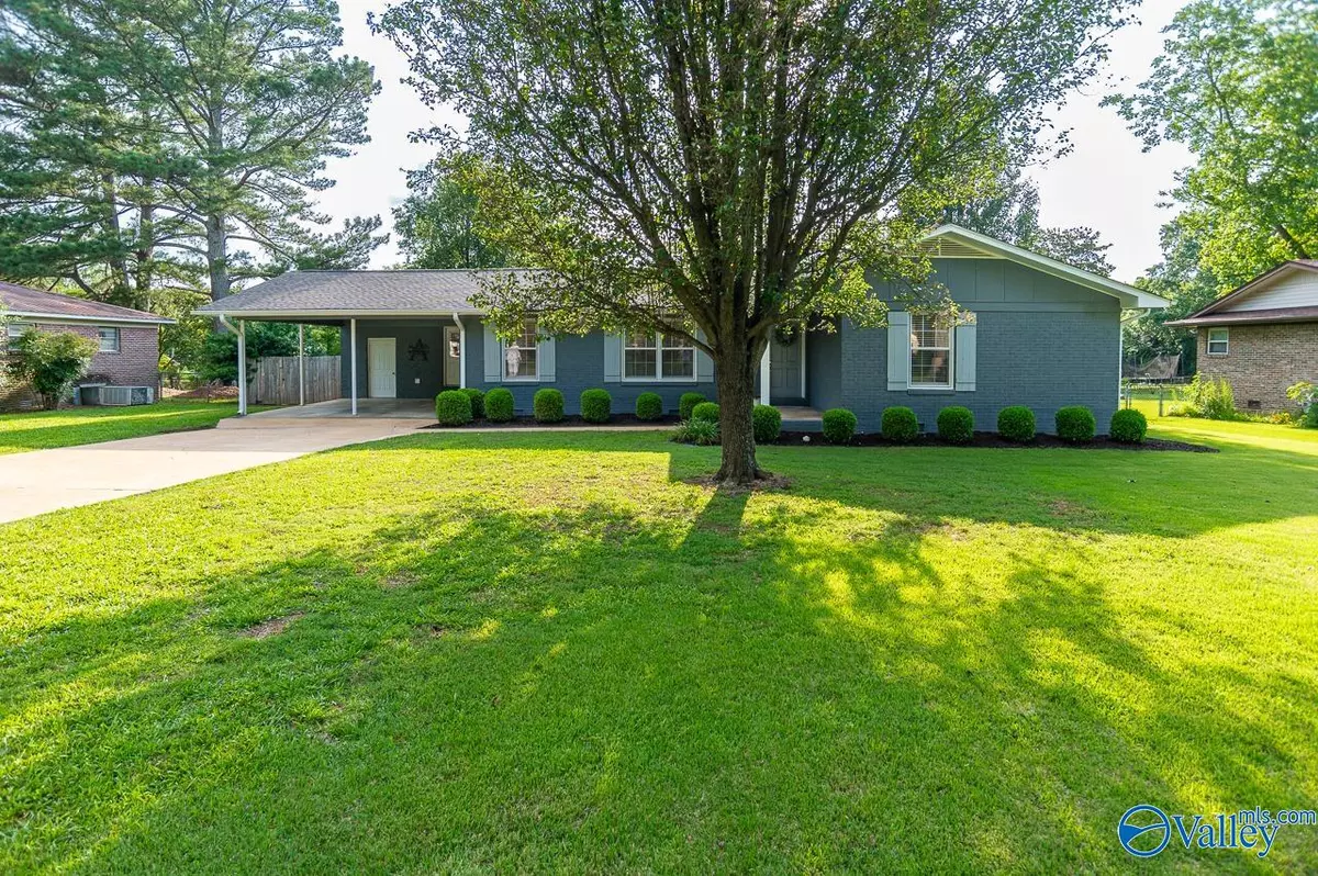 Hartselle, AL 35640,905 Gable Circle