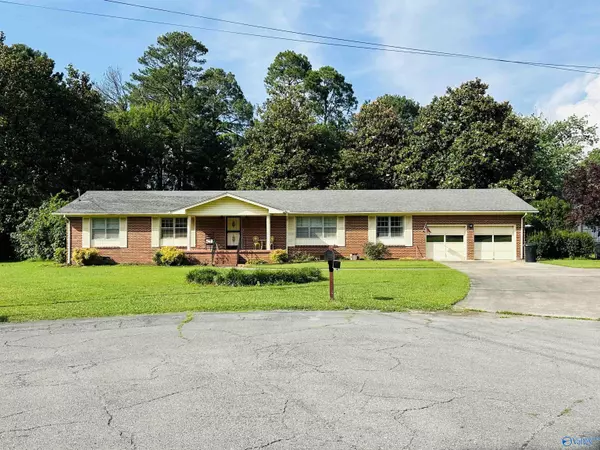 Gadsden, AL 35901,113 Meadowview Circle