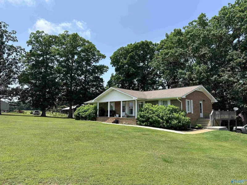 765 Berkley Road, Arab, AL 35016