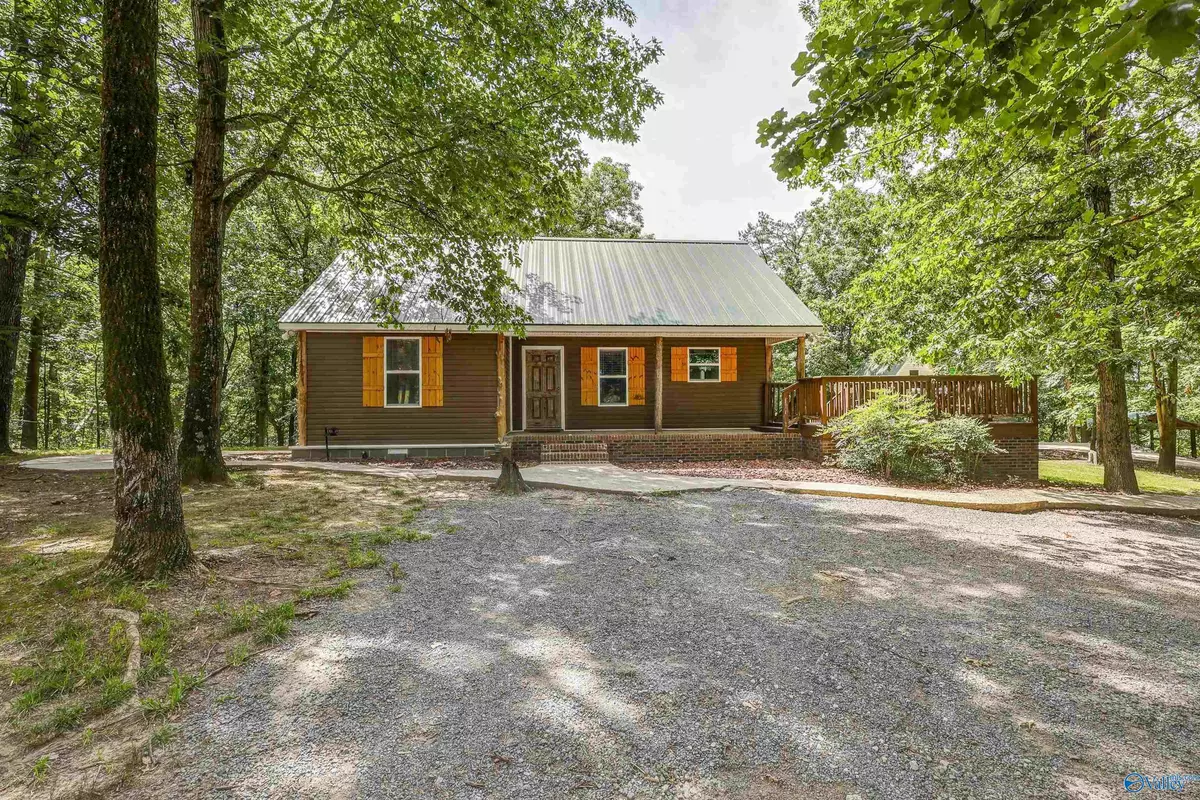 Moulton, AL 35650,160 County Road 500