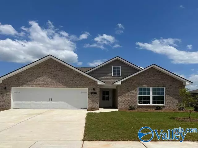 121 Hazel Pine Trail, Hazel Green, AL 35750