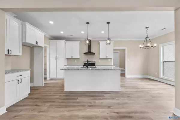 Harvest, AL 35749,324 Smith Vasser Road