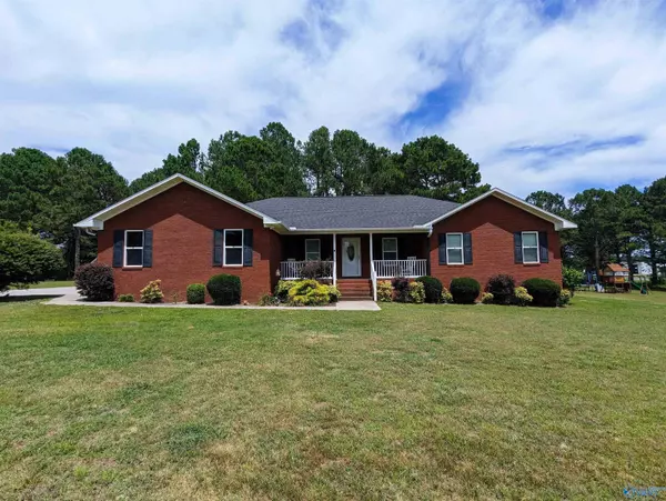 60 Pine Drive, Geraldine, AL 35974