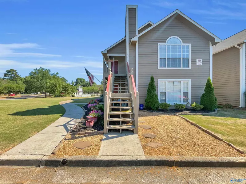 357 Waters Edge Drive #19, Madison, AL 35758