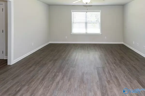 Toney, AL 35773,140 Heritage Way Drive