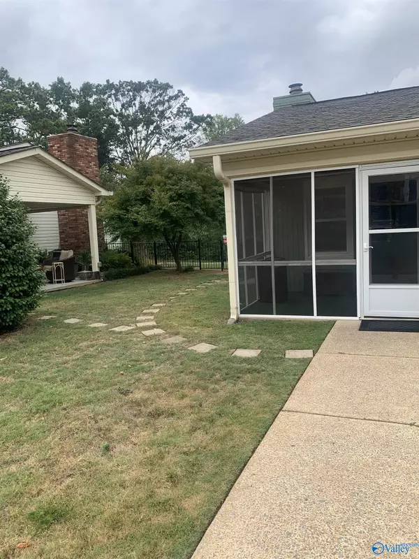 Guntersville, AL 35976,1041 West Harbor Drive