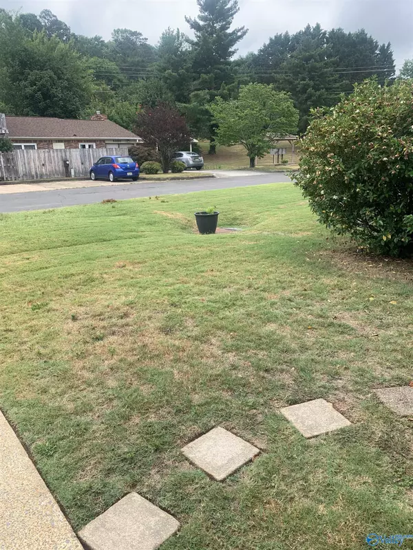 Guntersville, AL 35976,1041 West Harbor Drive