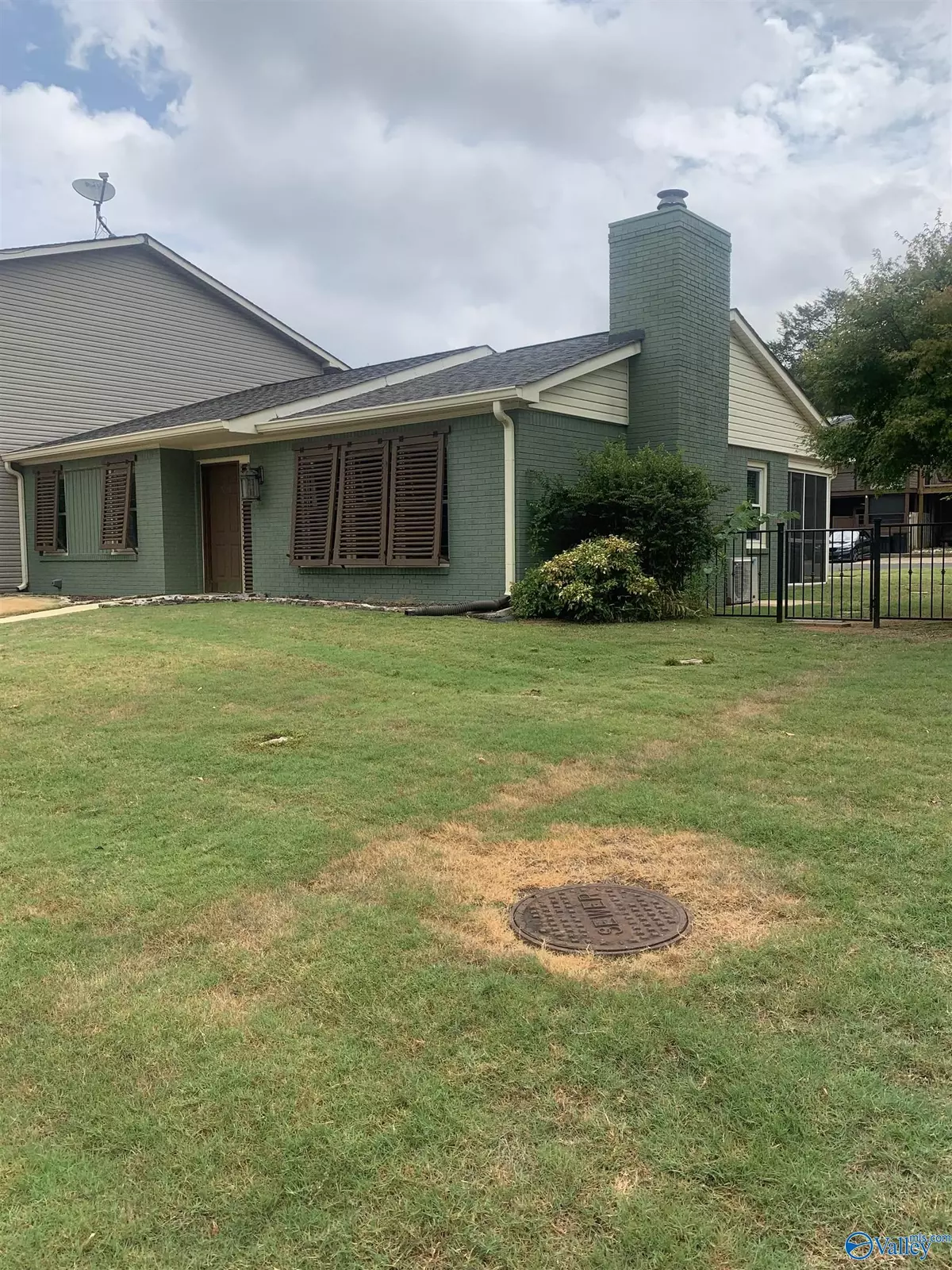 Guntersville, AL 35976,1041 West Harbor Drive