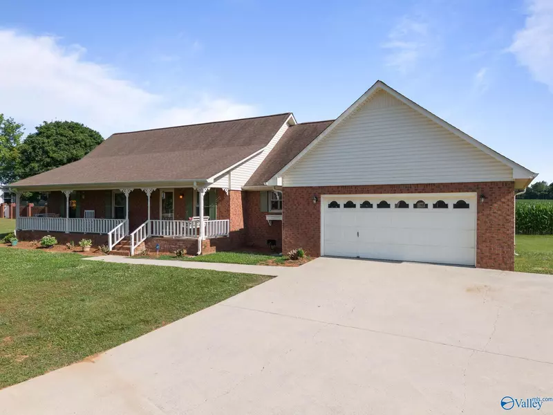 204 Mill Keys Road, Hazel Green, AL 35750