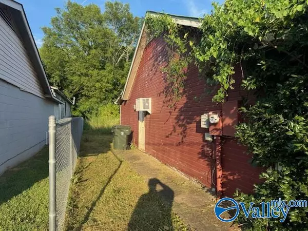 Hazel Green, AL 35750,14076 Highway 231/431 N