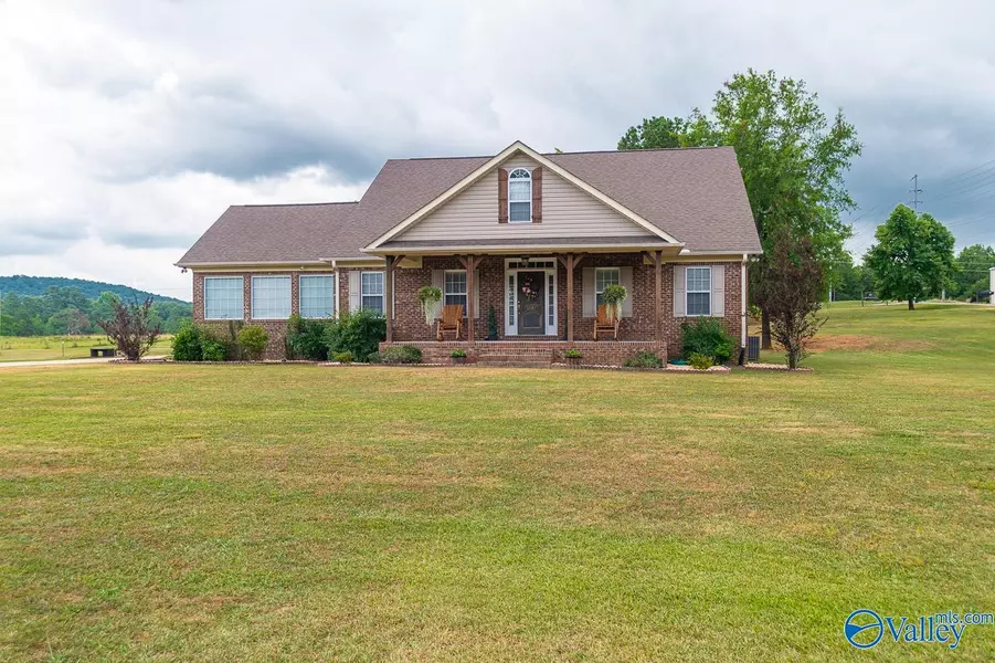 3987 Highway 36, Somerville, AL 35670