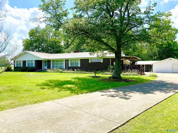 535 Beulah Cut-Off Road, Boaz, AL 35957