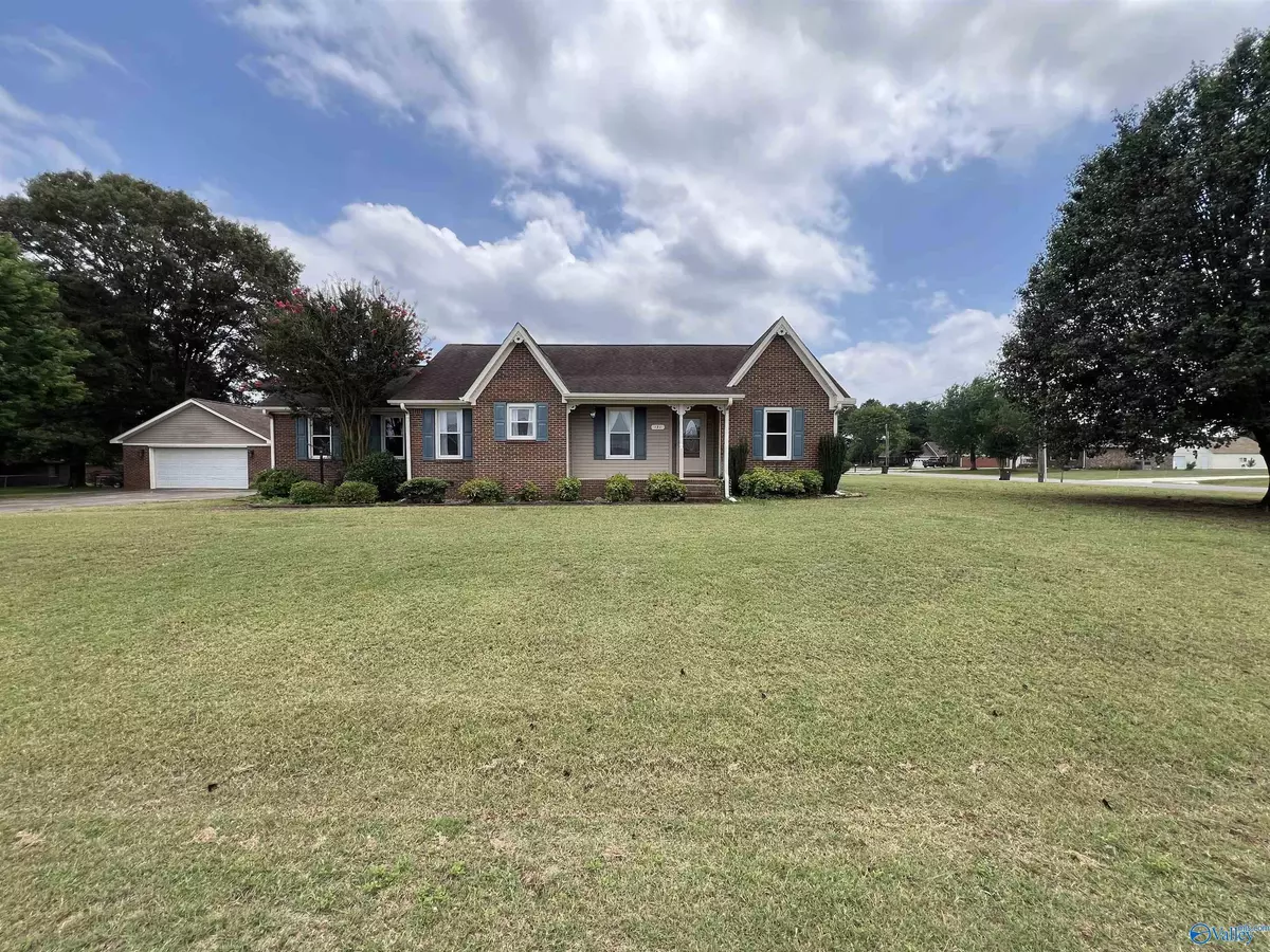 Hazel Green, AL 35750,131 Canopy Road