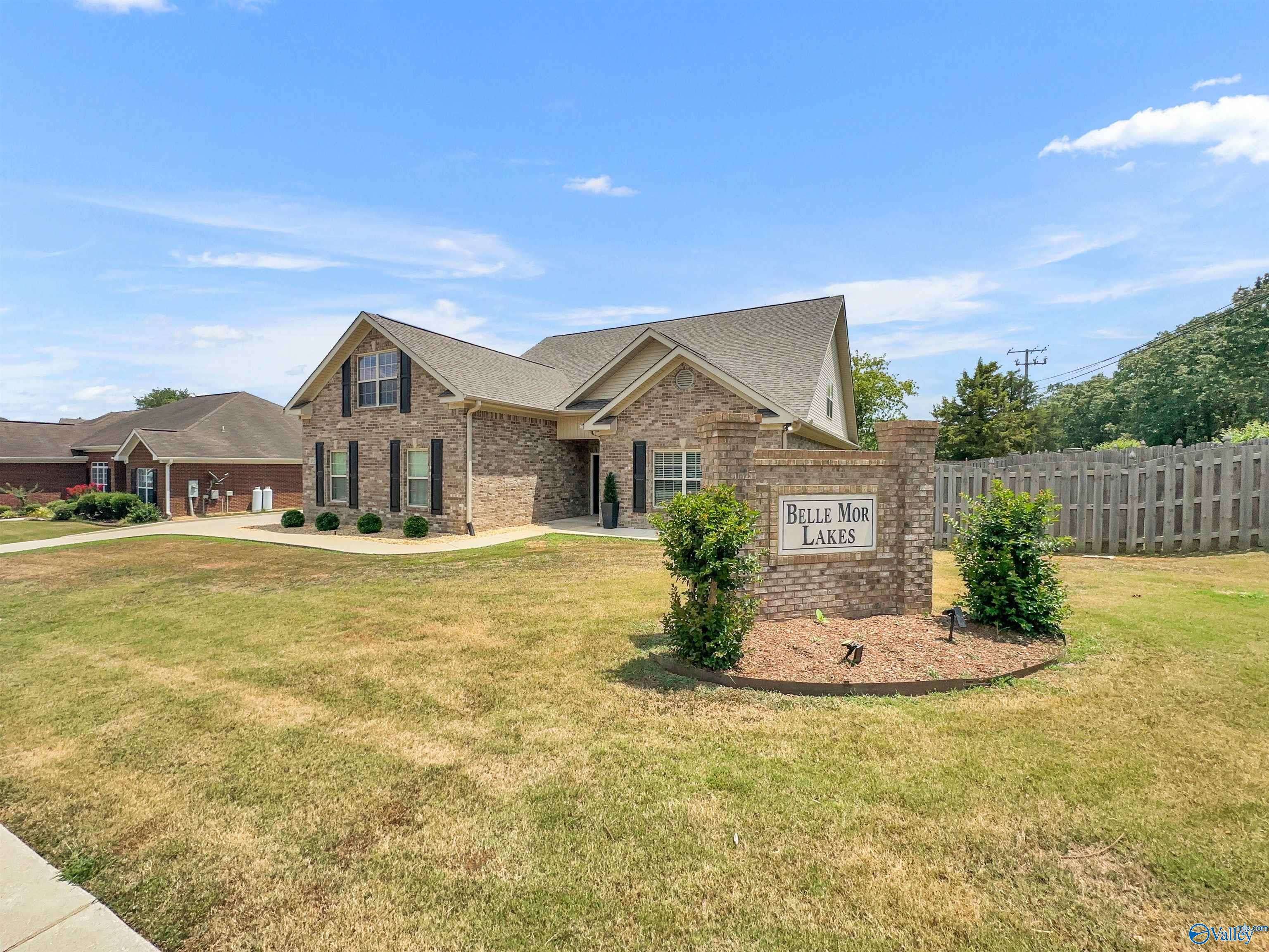 Madison, AL 35757,8827 Belle Mor Drive NW